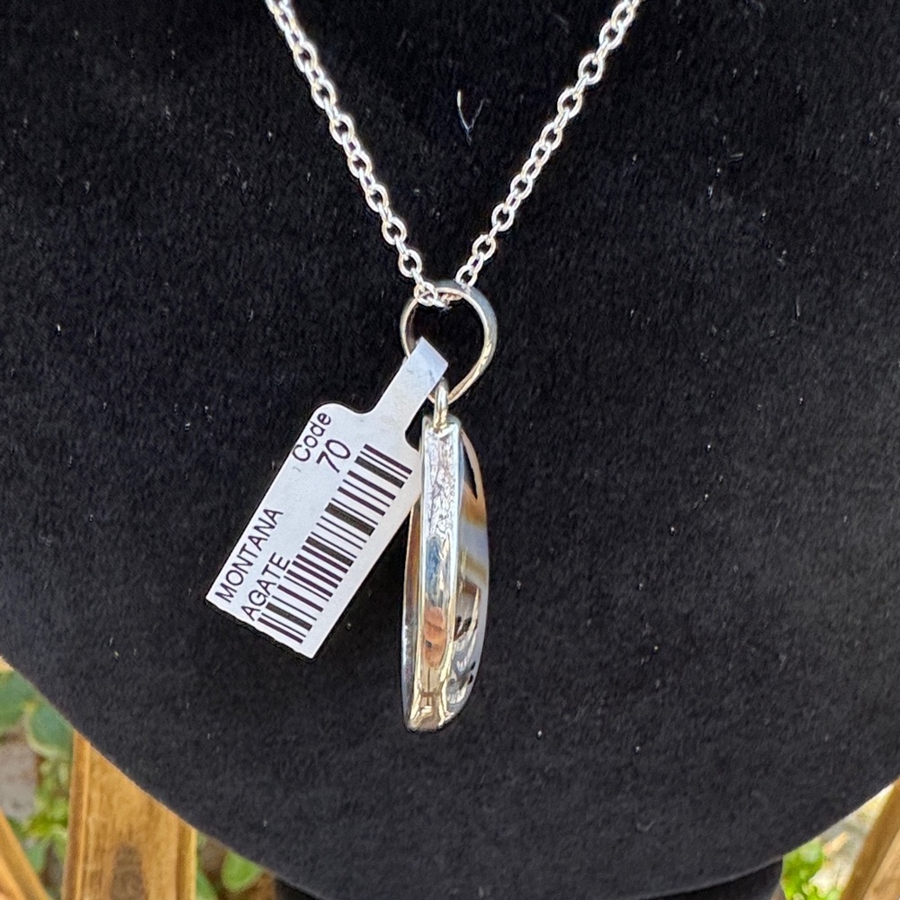 Elegant 925 silver Montana Agate Teardrop Pendant Necklace - Picture 4 of 5